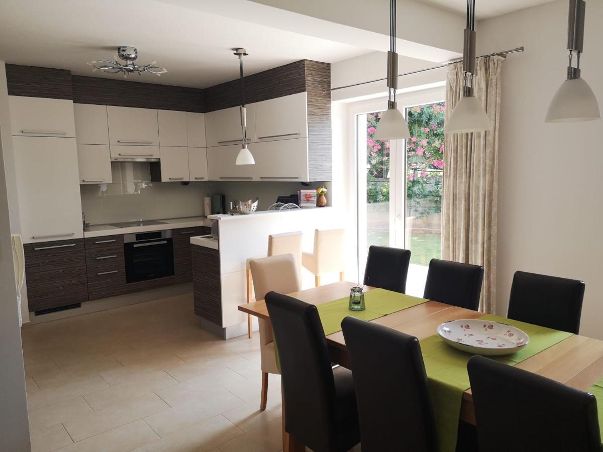 Casa Stefanie Βίλα Kaštelir Εξωτερικό φωτογραφία